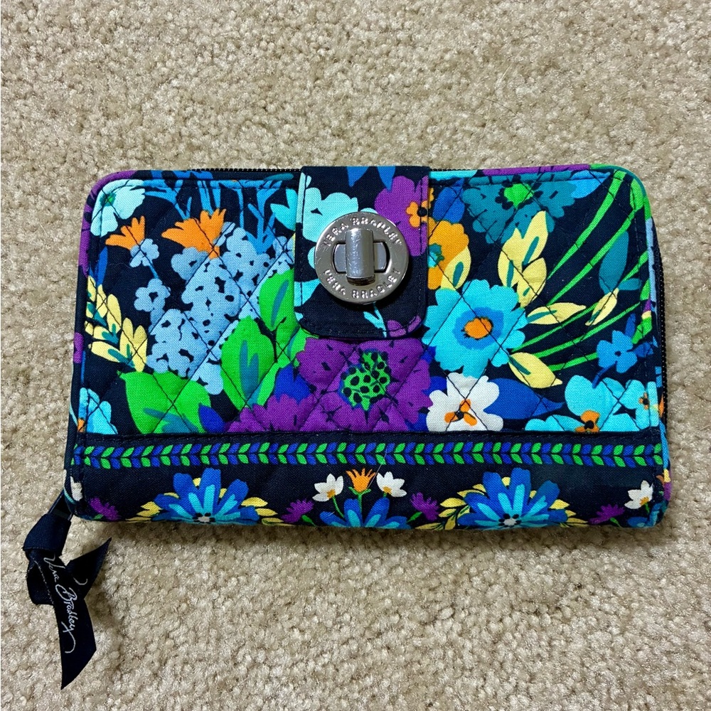 NEW Vera Bradley Y2K Midnight Blues Turnlock Wallet bag navy floral